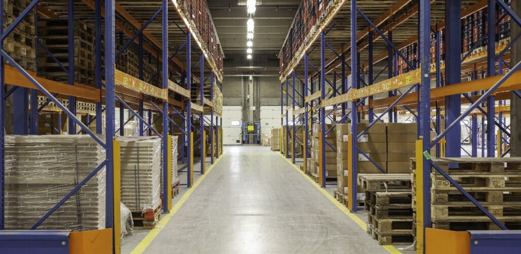 THE ROLE OF WAREHOUSE CLEANING IN ENHANCING SUPPLY CHAIN PERFORMANCE